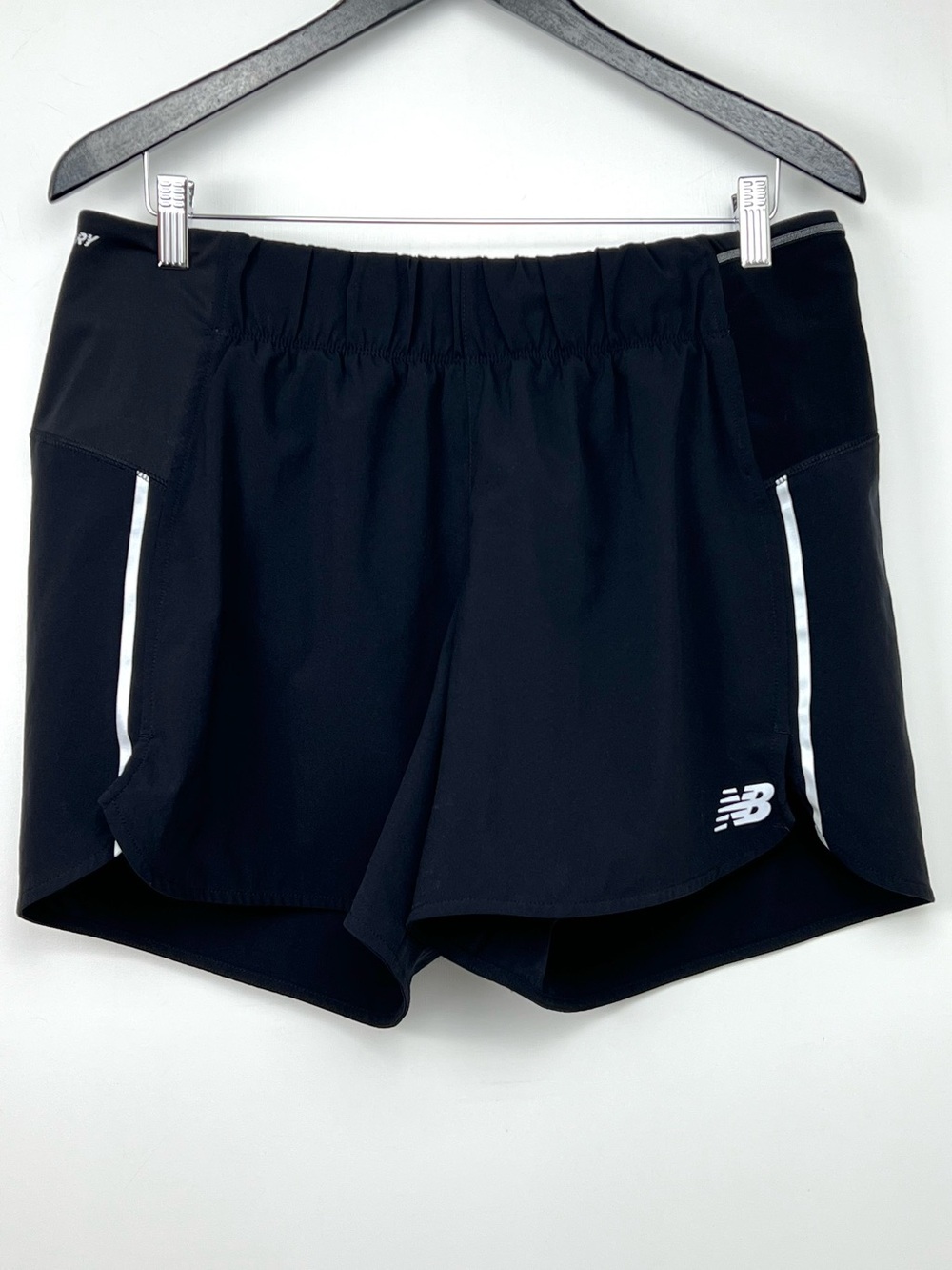 New Balance Impact Run Women’s Athletic Short 5” Inseam Size L Black Running Gym